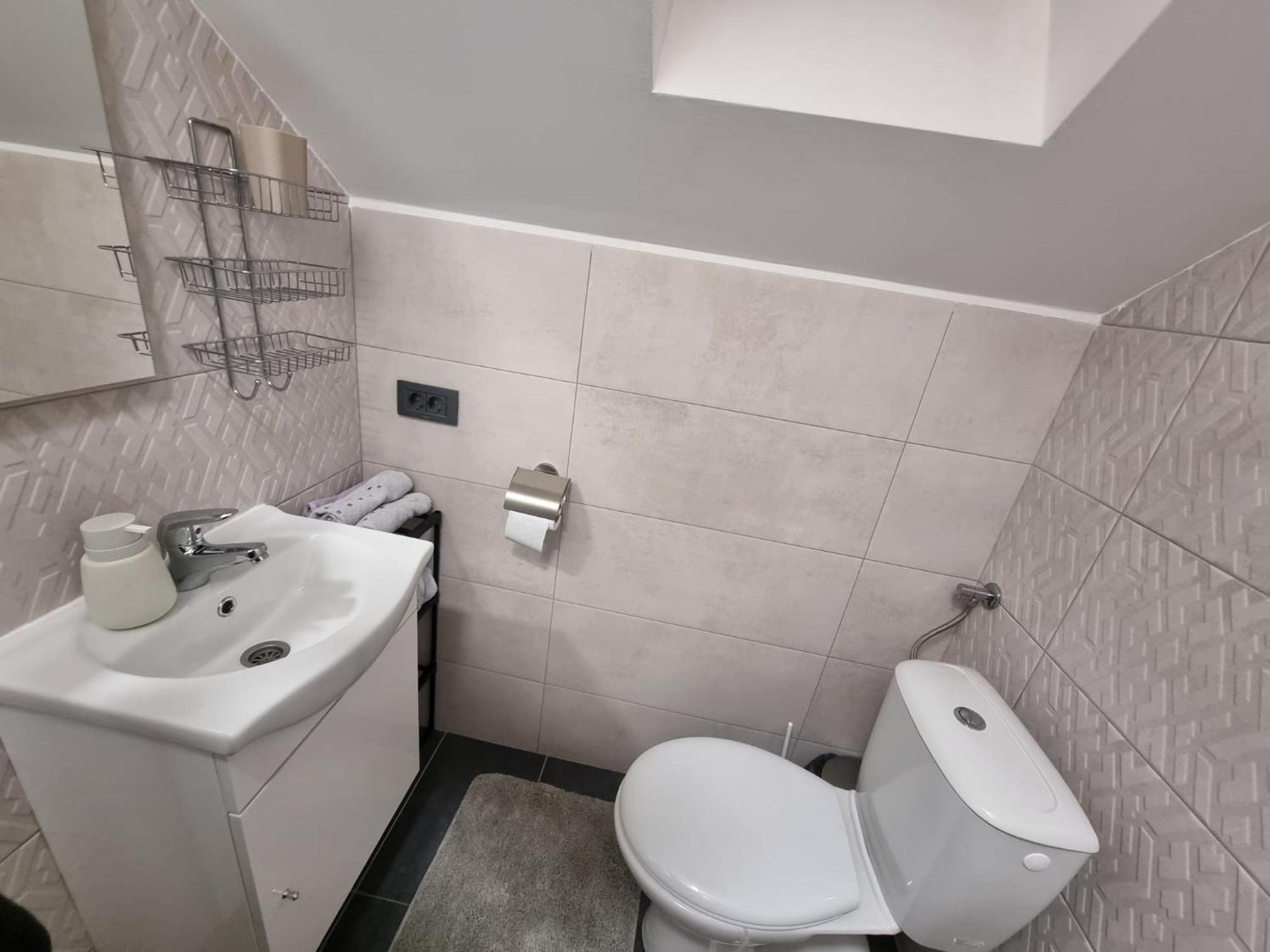 Sobe Marta Hotel Trgovisce ภายนอก รูปภาพ